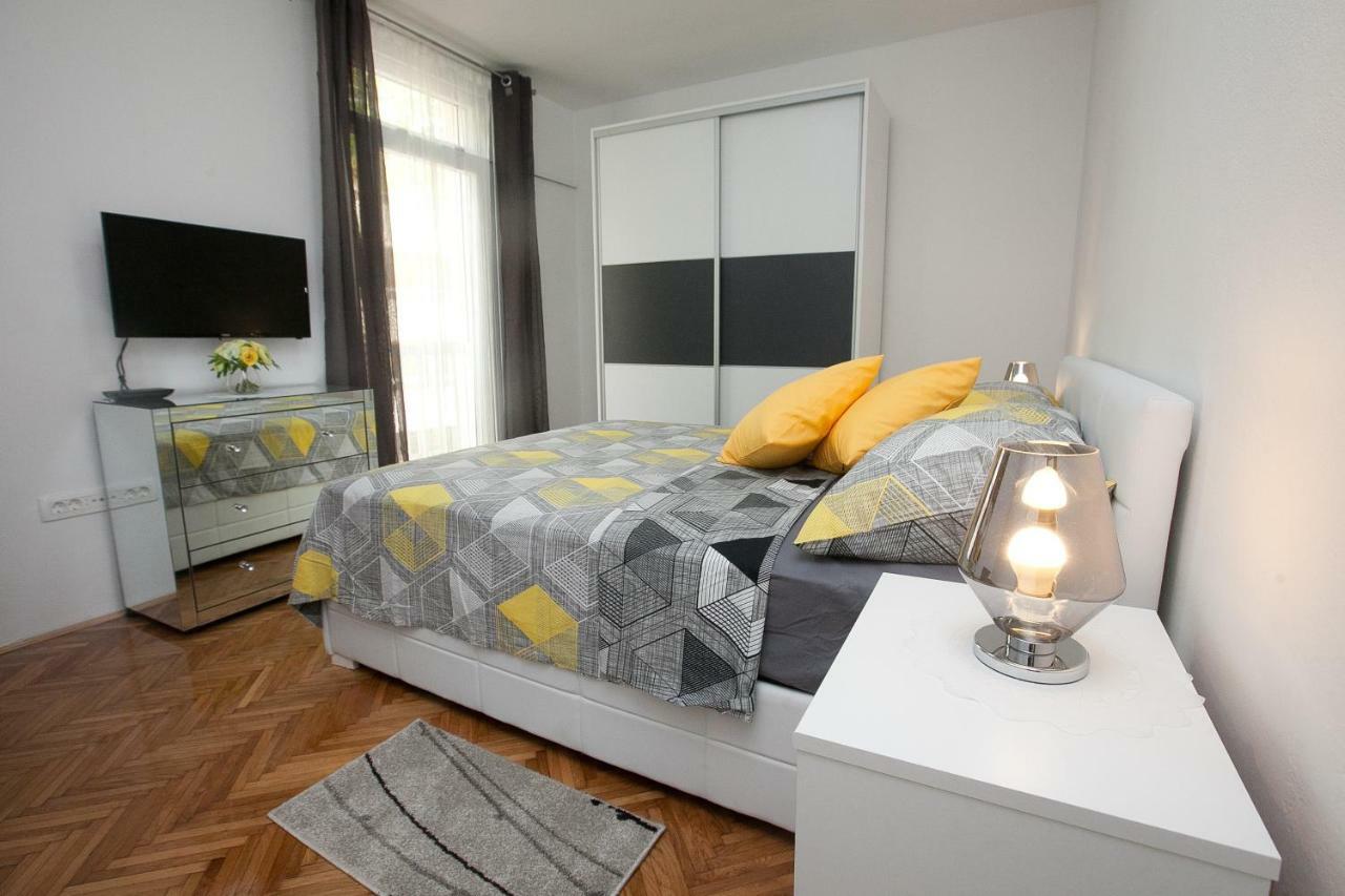 Downtown Apartment Kole Zadar Exterior photo